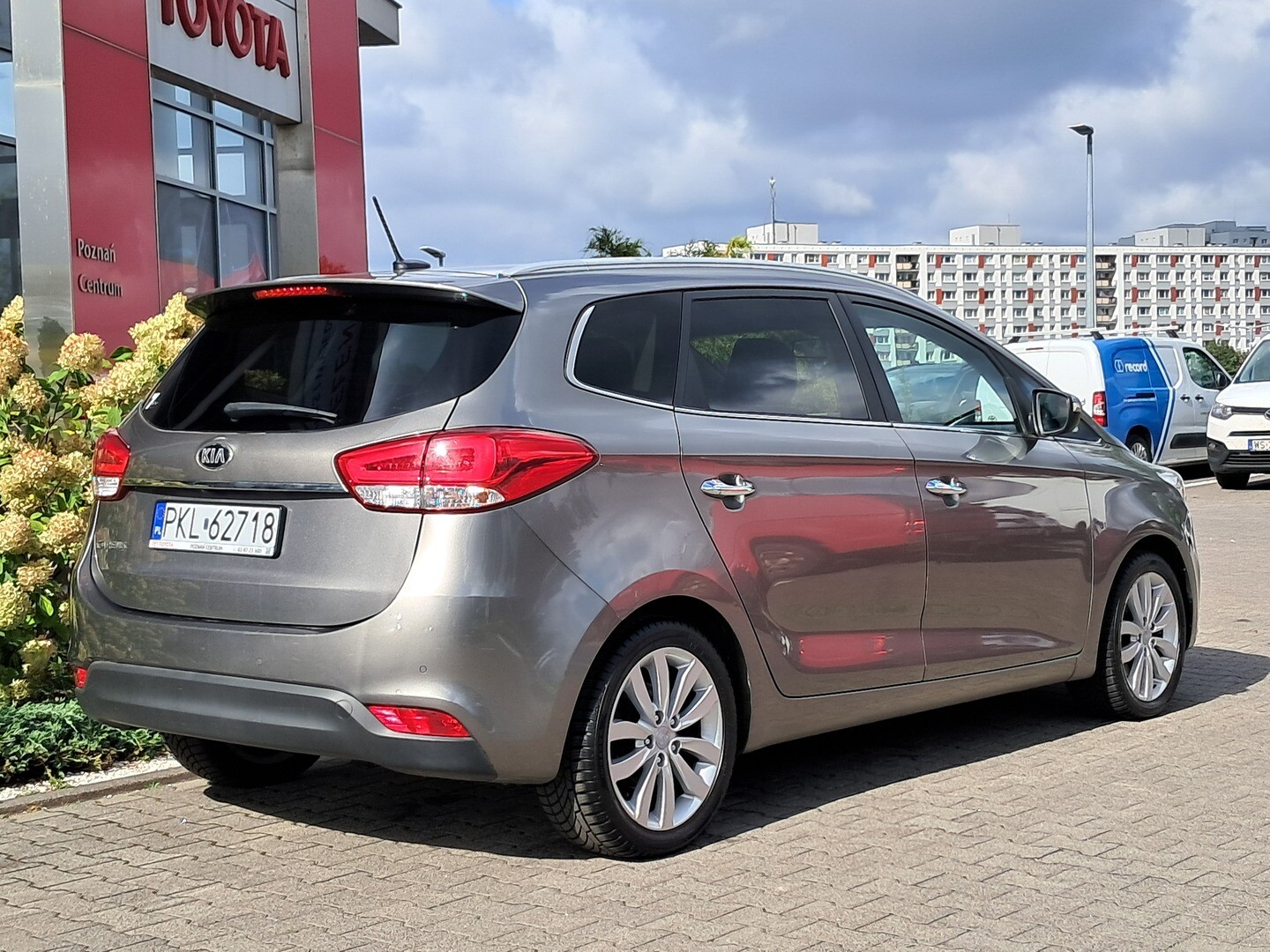 Kia Carens