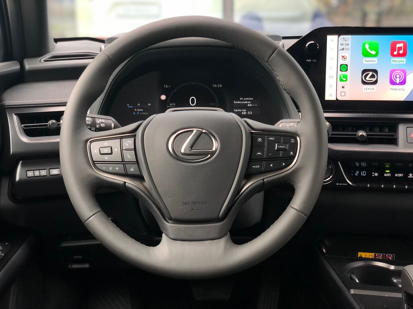Lexus UX
