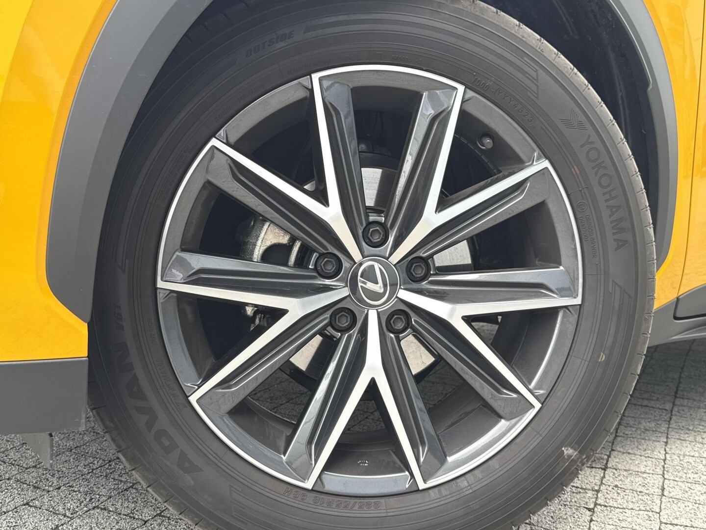 Lexus LBX