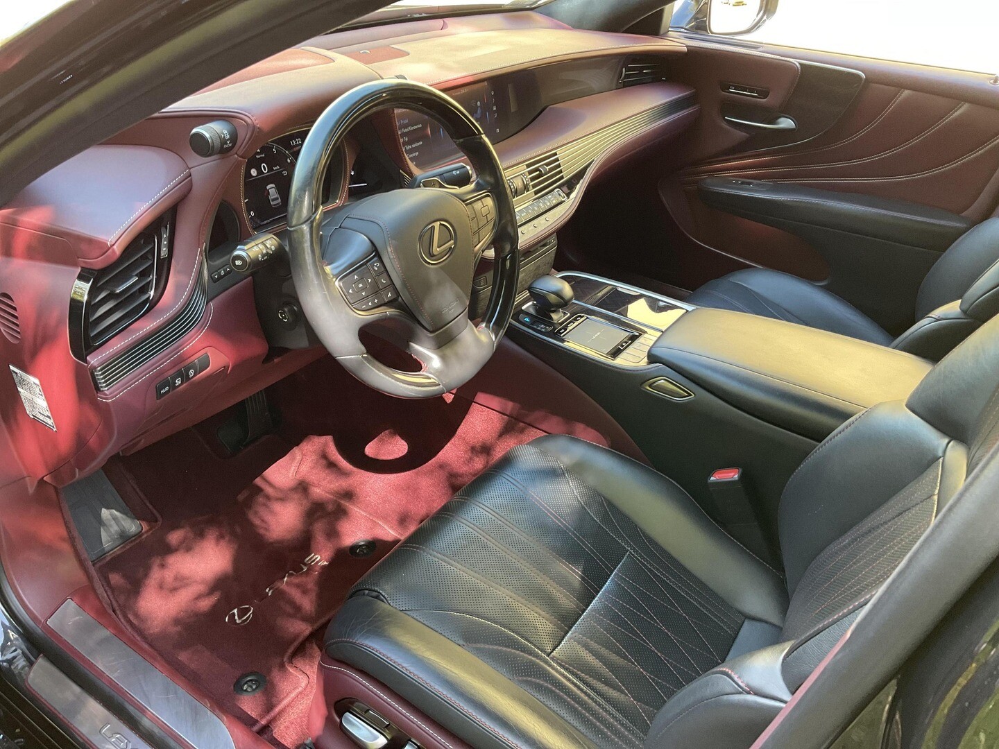 Lexus LS