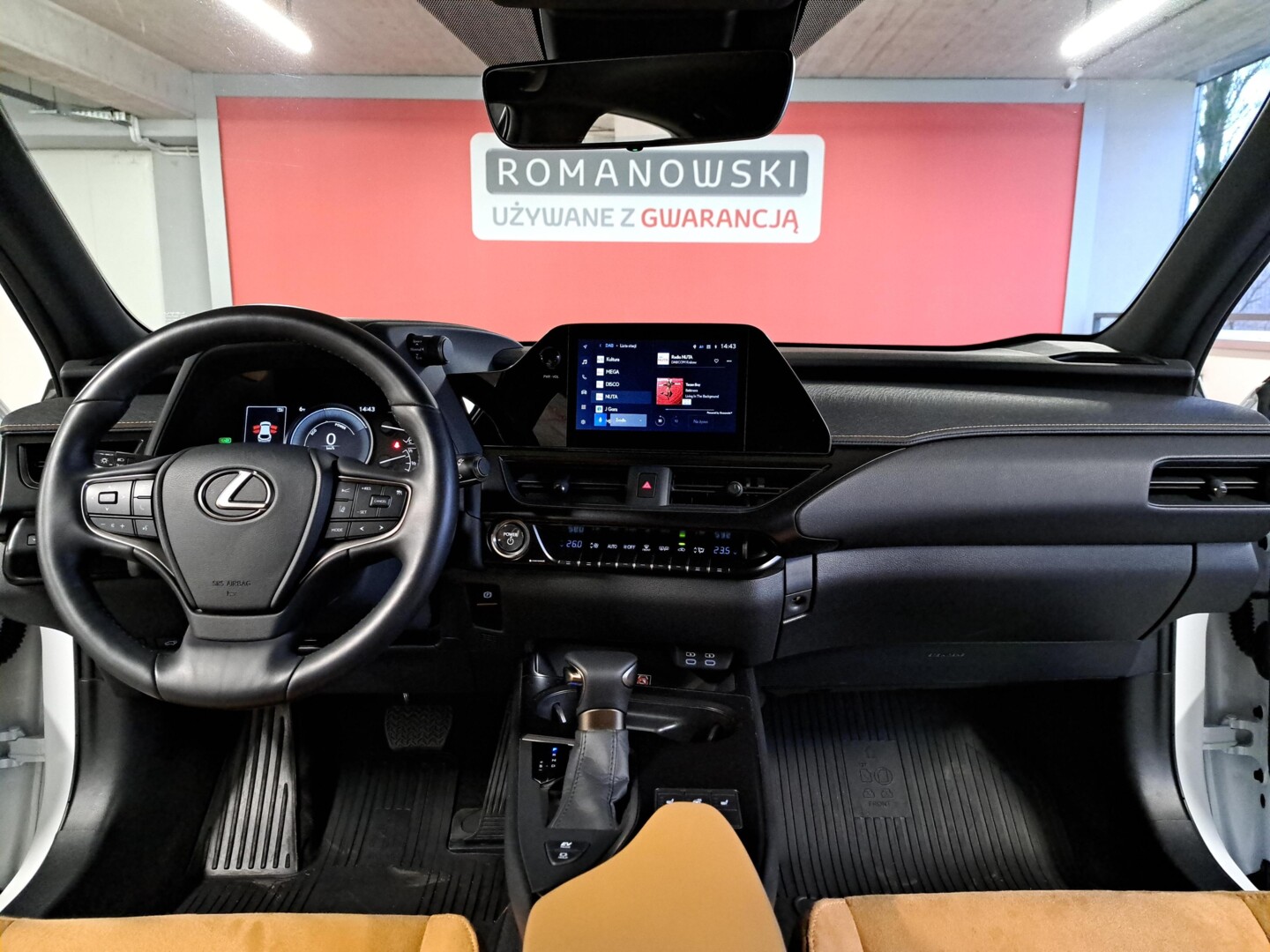 Lexus UX