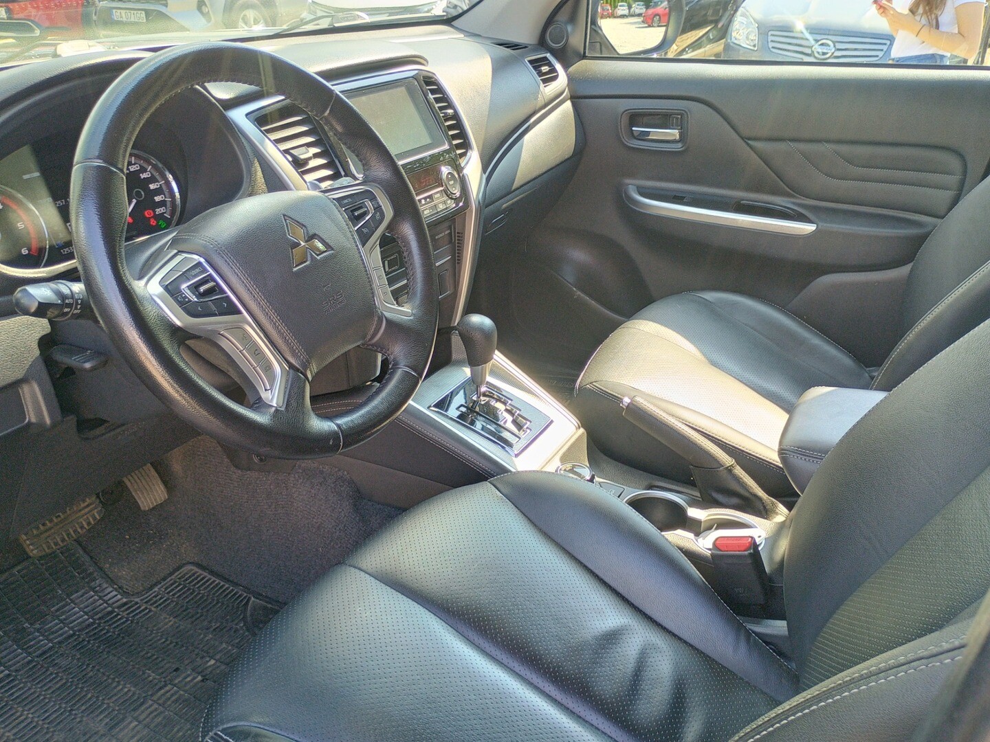 Mitsubishi L200