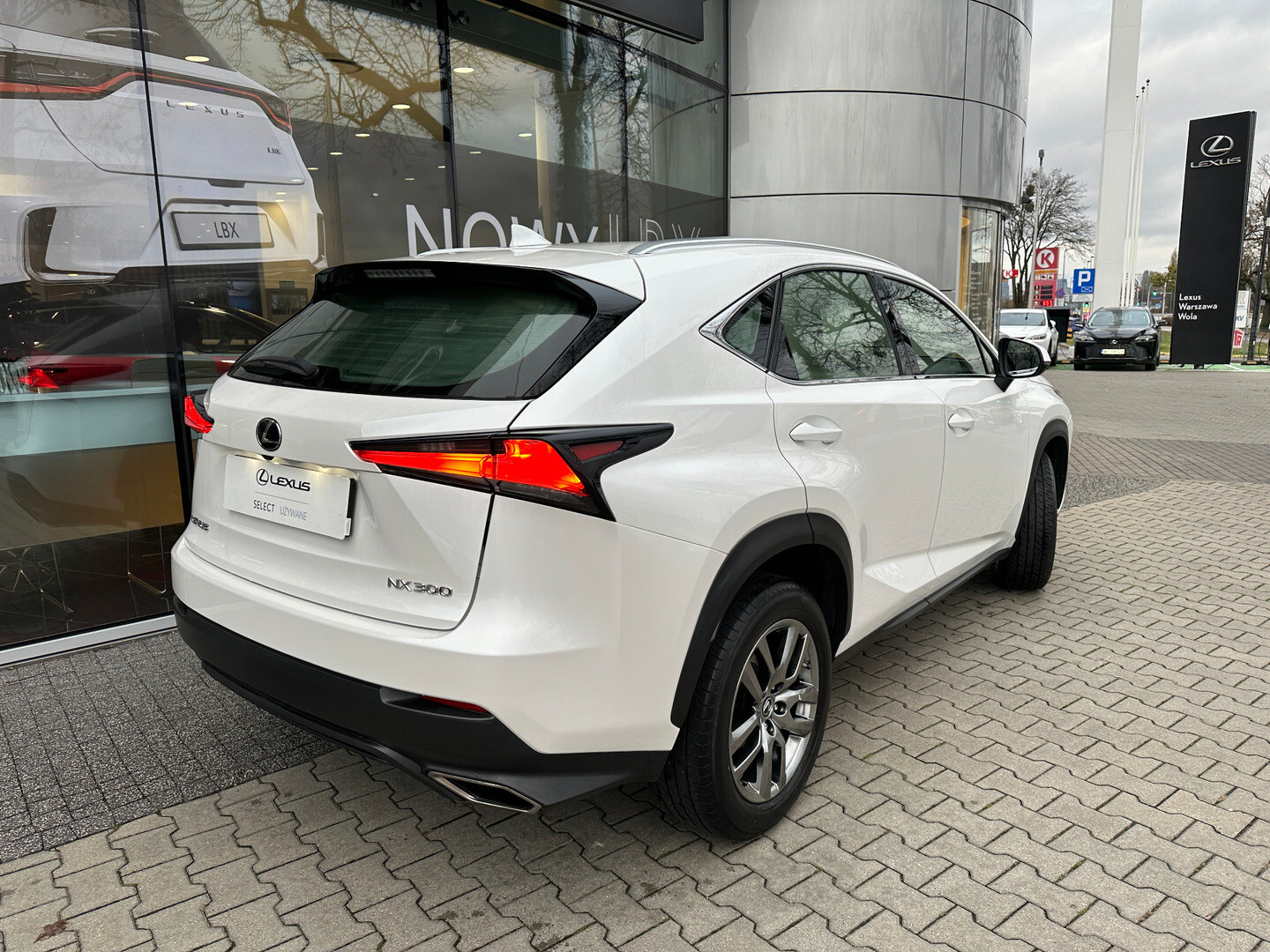 Lexus NX