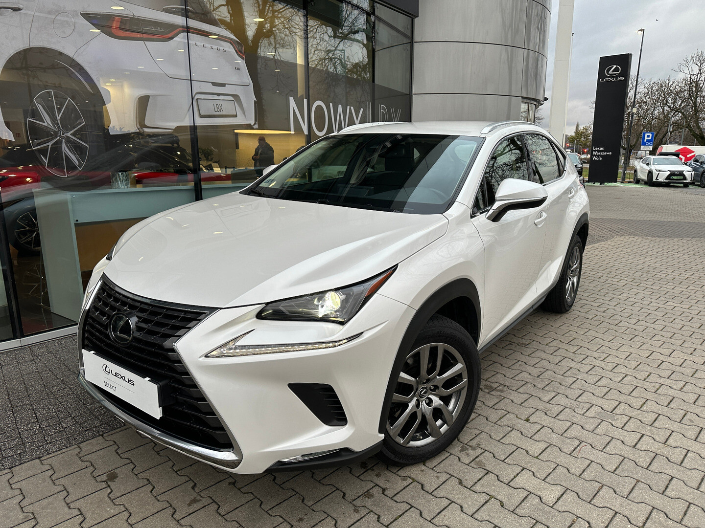 Lexus NX