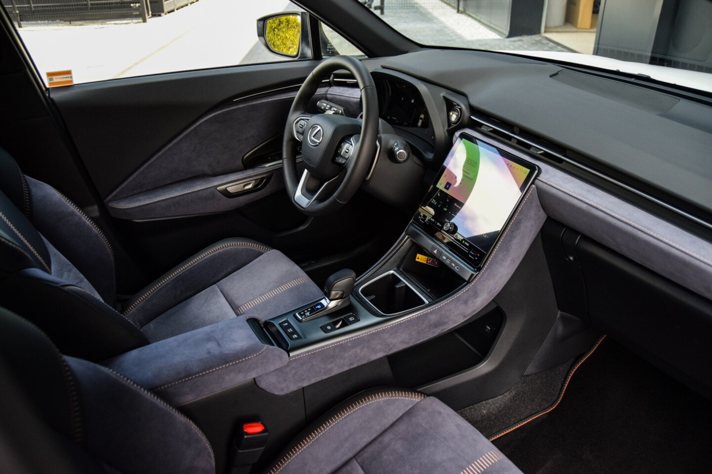 Lexus LBX