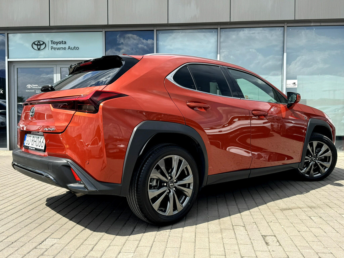 Lexus UX