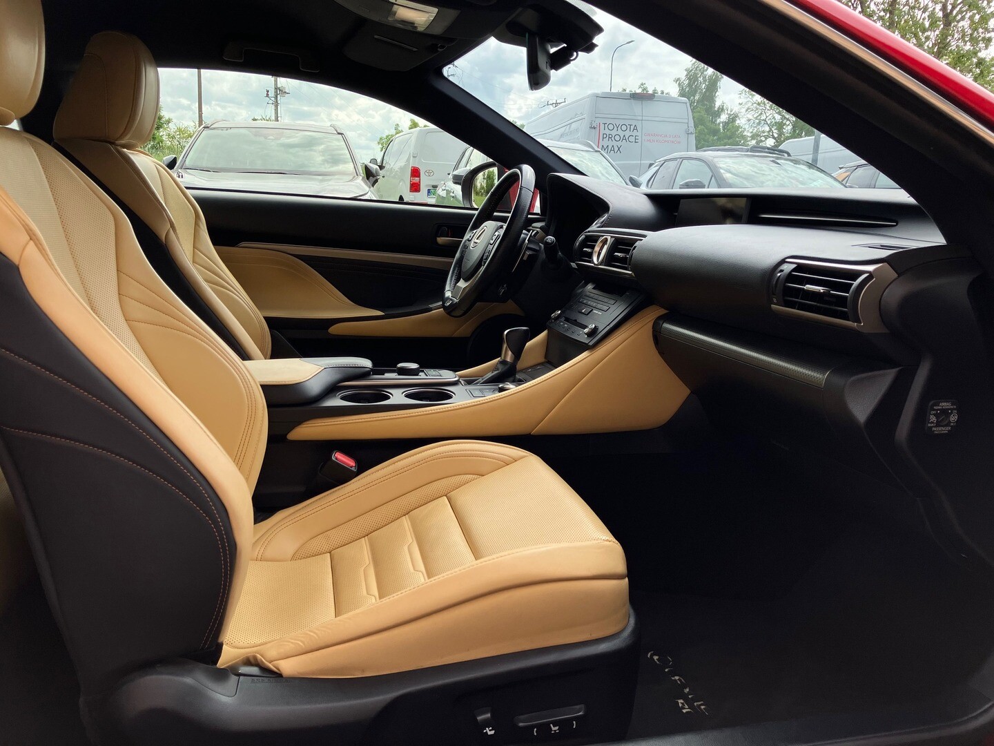 Lexus RC