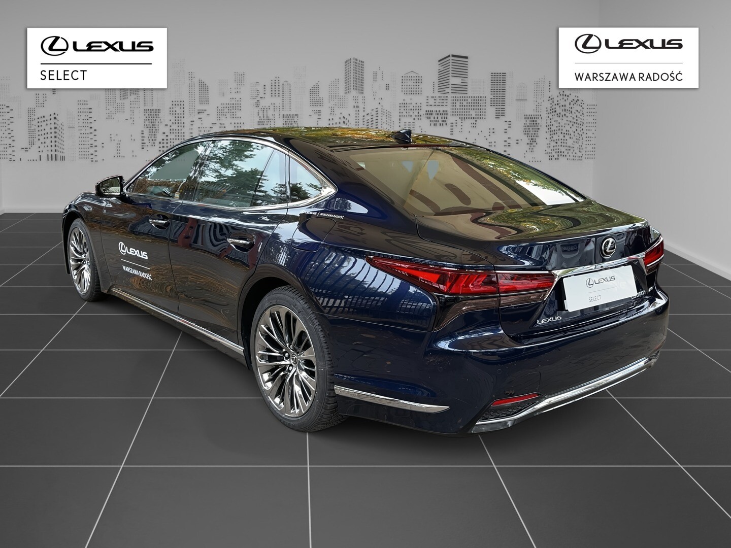 Lexus LS