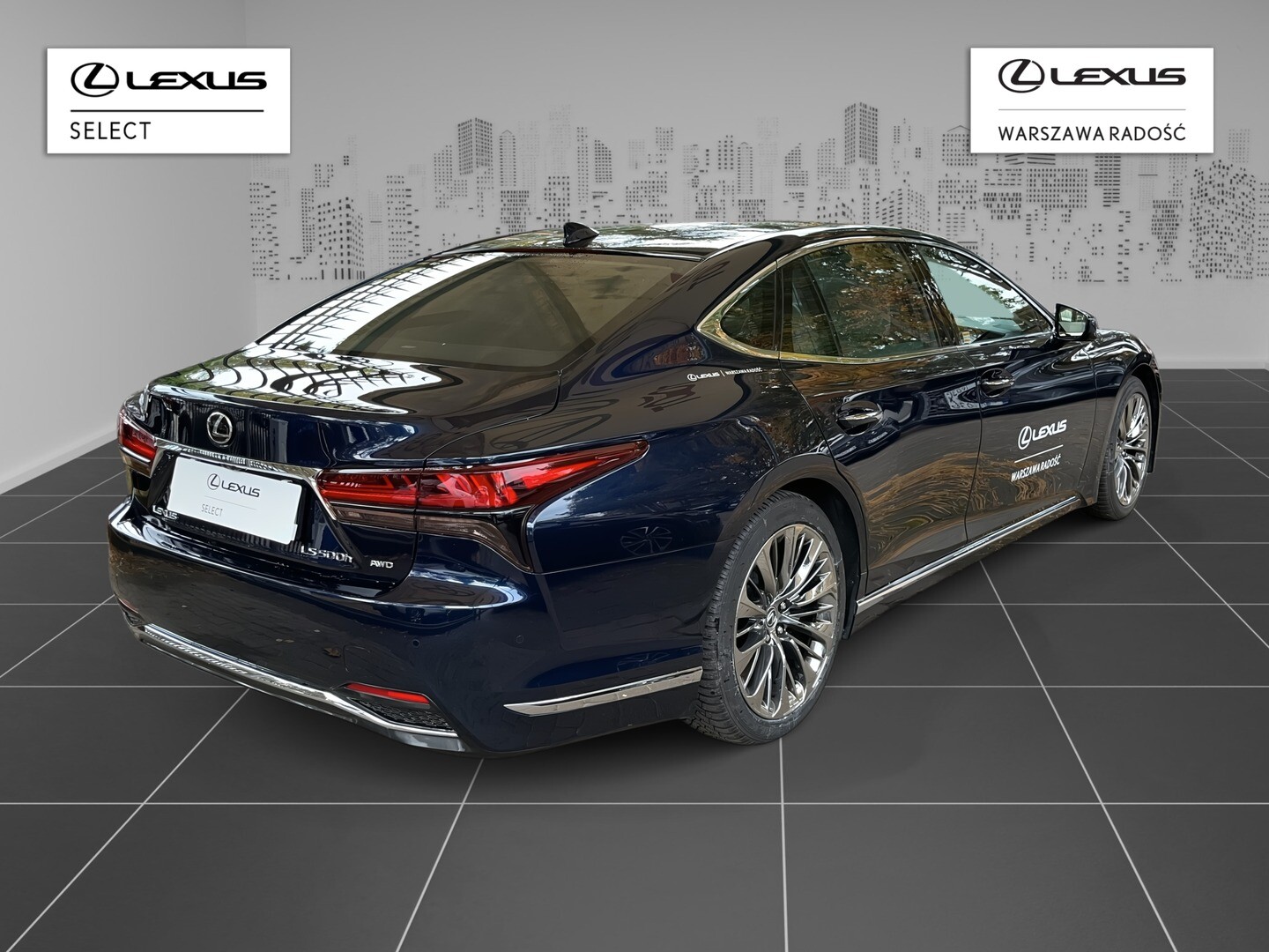 Lexus LS