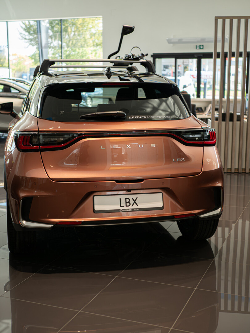 Lexus LBX