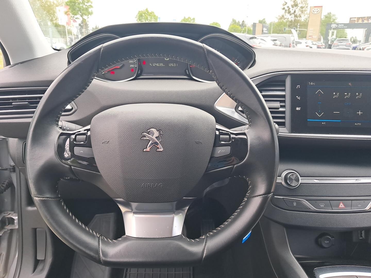 Peugeot 308