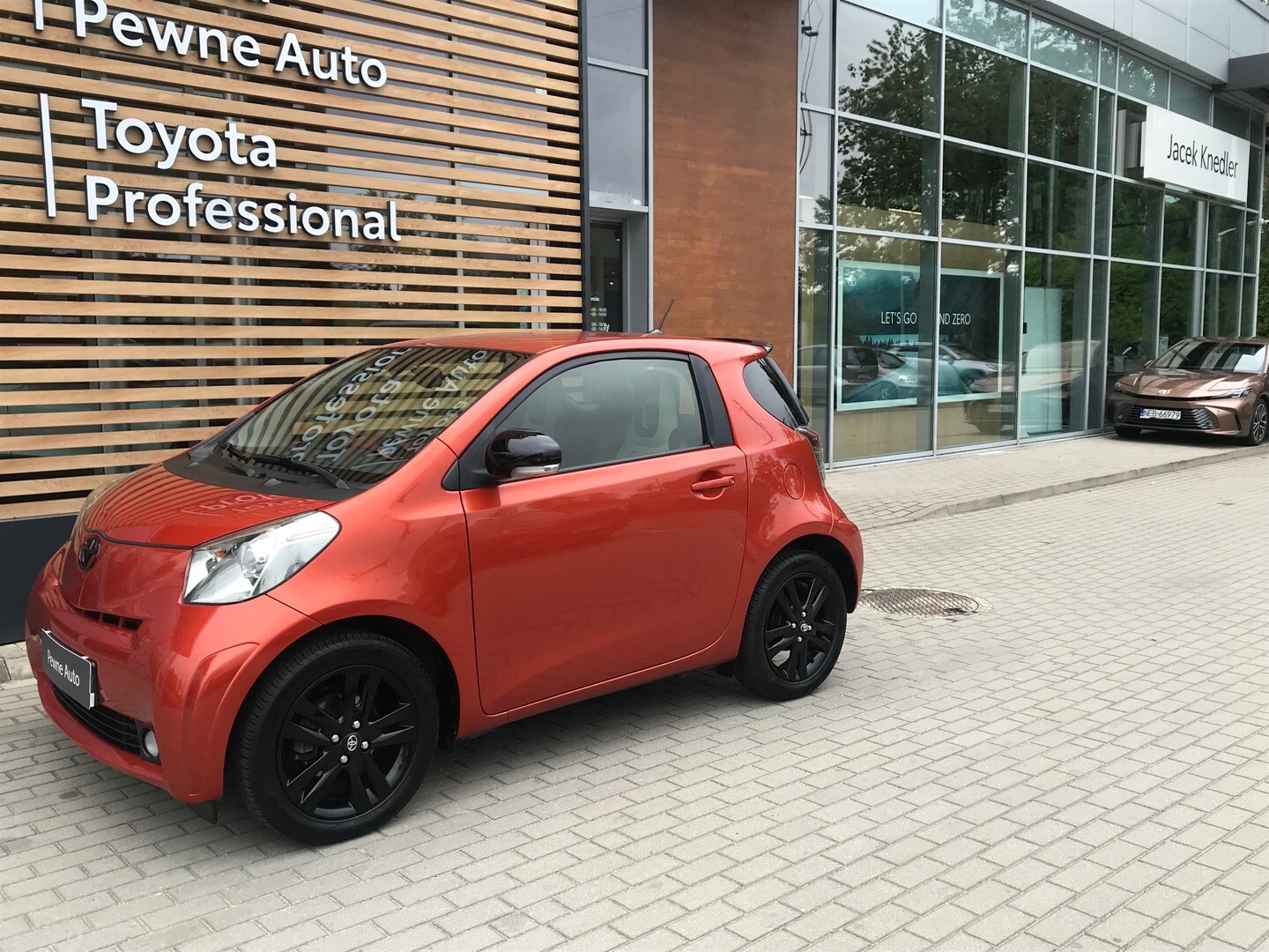 Toyota iQ