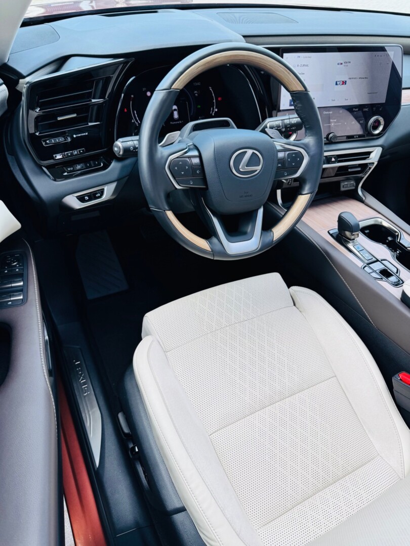 Lexus RX