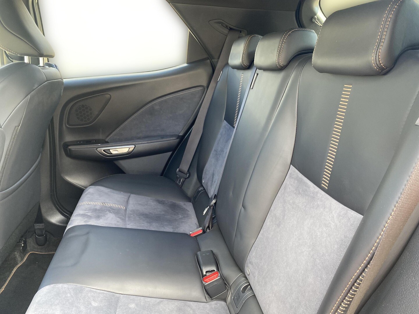 Lexus LBX