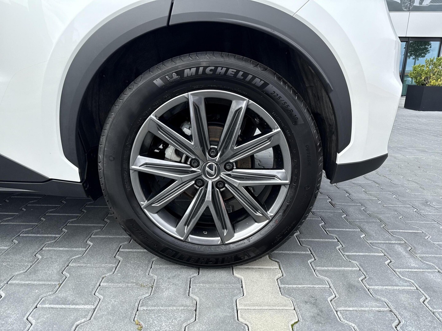 Lexus LBX