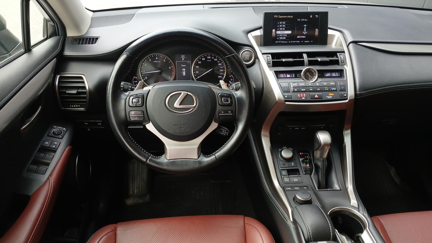 Lexus NX