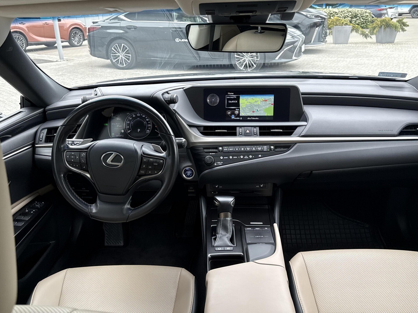 Lexus ES