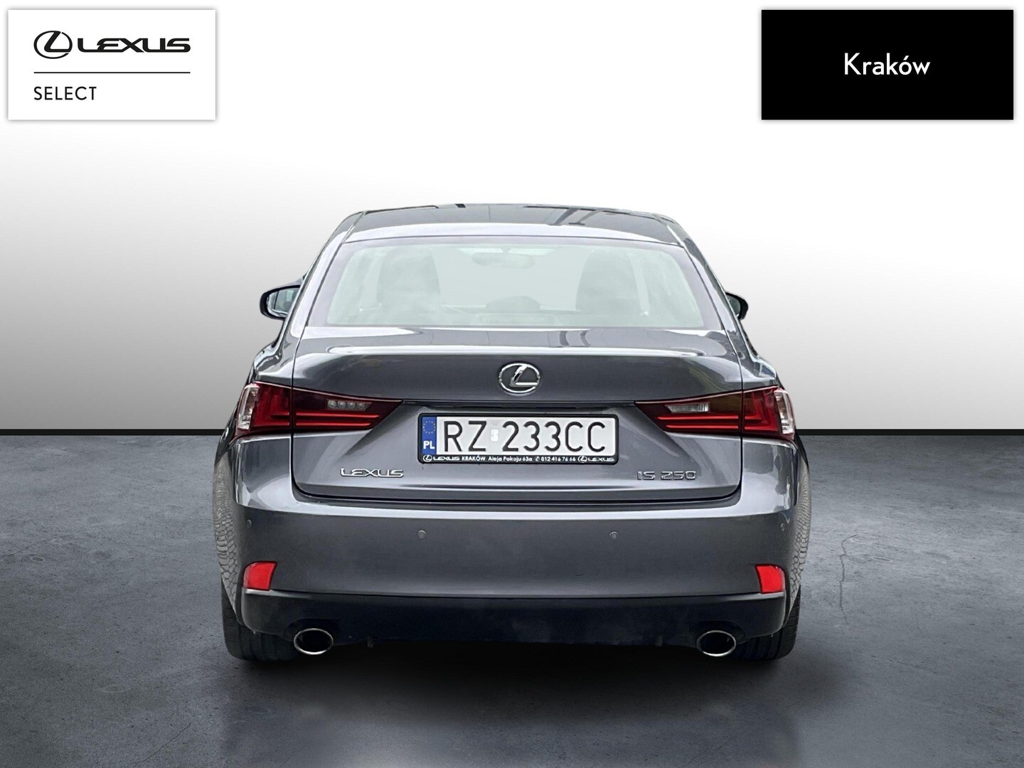Lexus IS