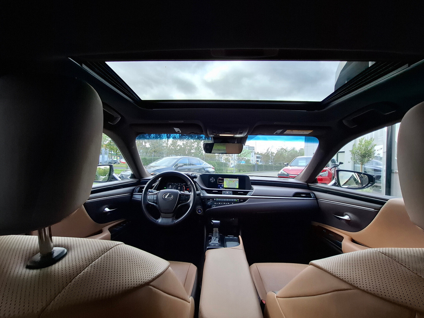 Lexus ES