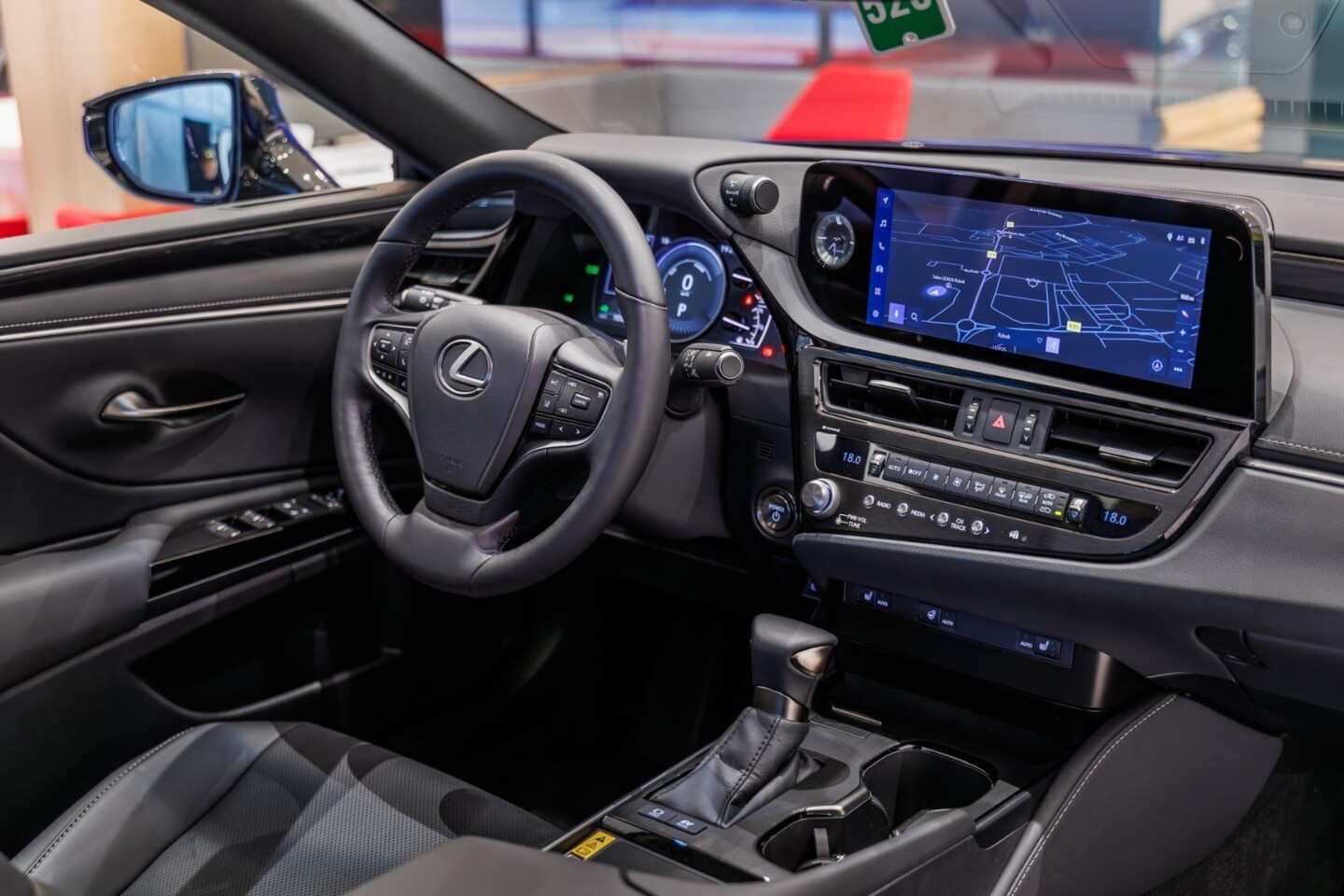 Lexus ES