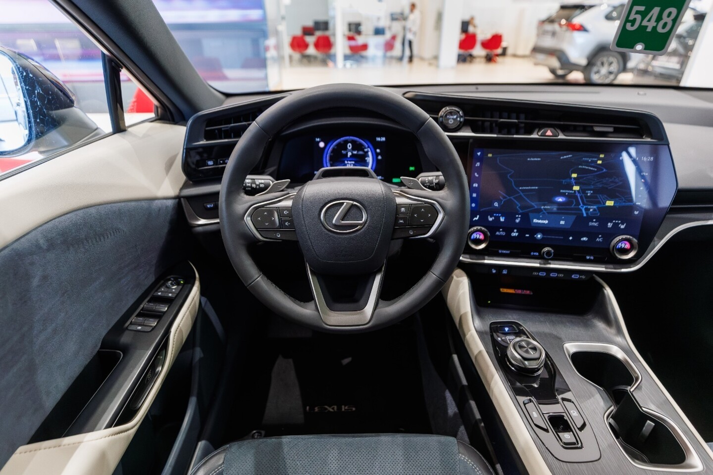 Lexus RZ