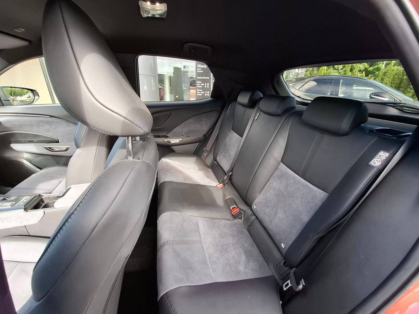 Lexus LBX
