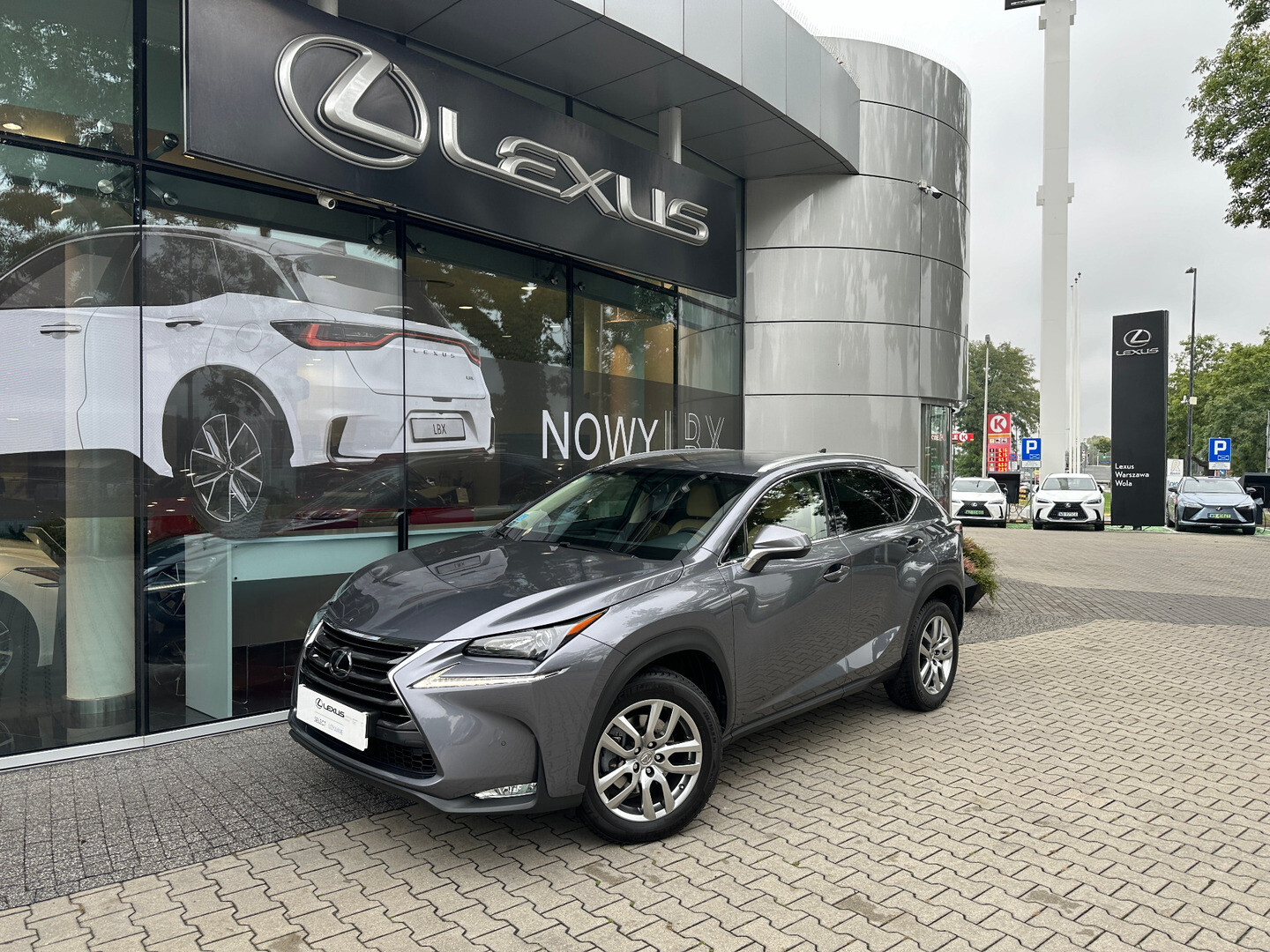 Lexus NX