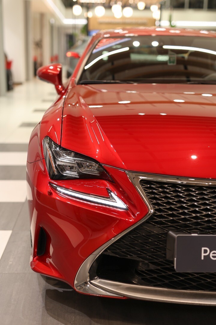 Lexus RC