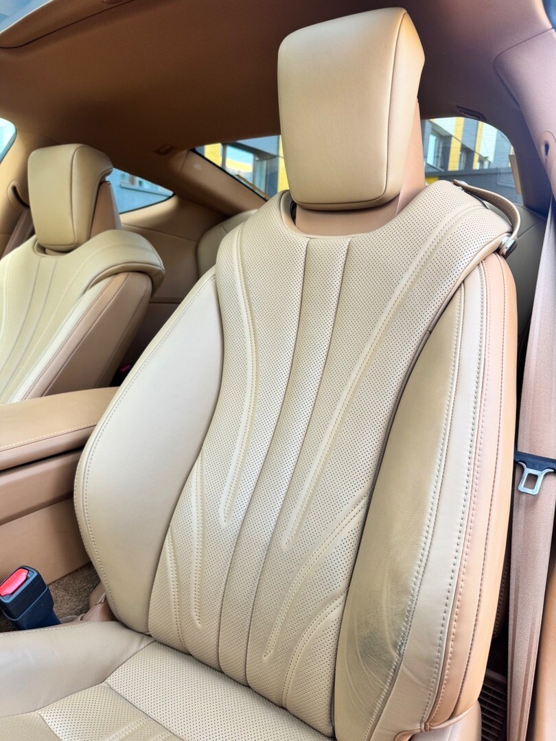 Lexus LC