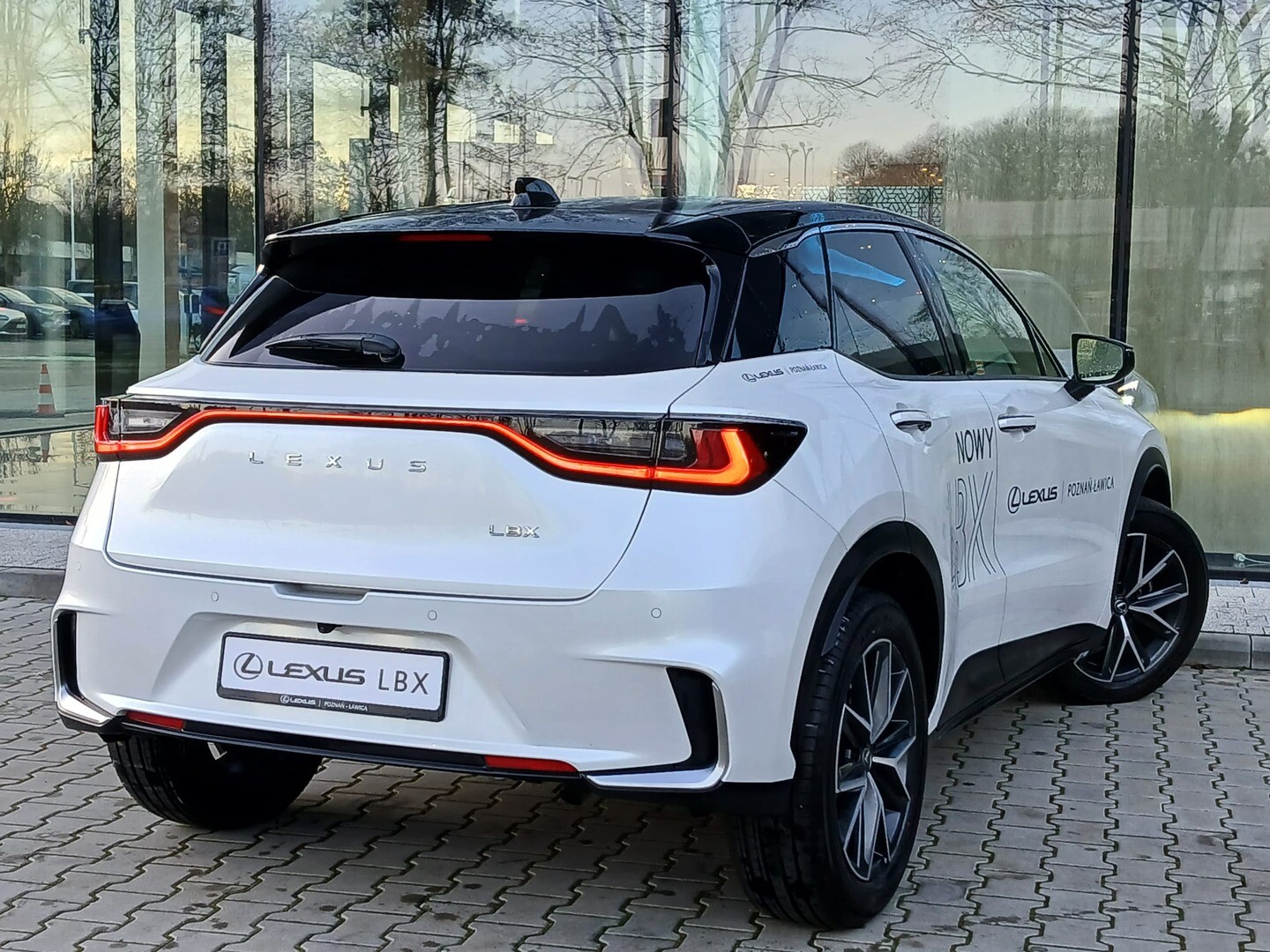 Lexus LBX