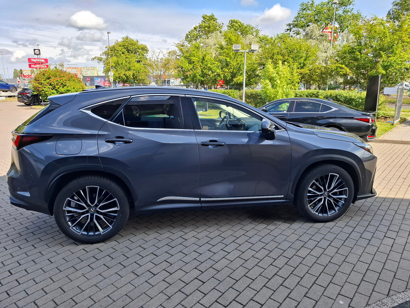Lexus NX