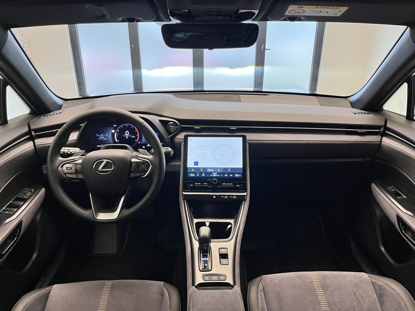 Lexus LBX