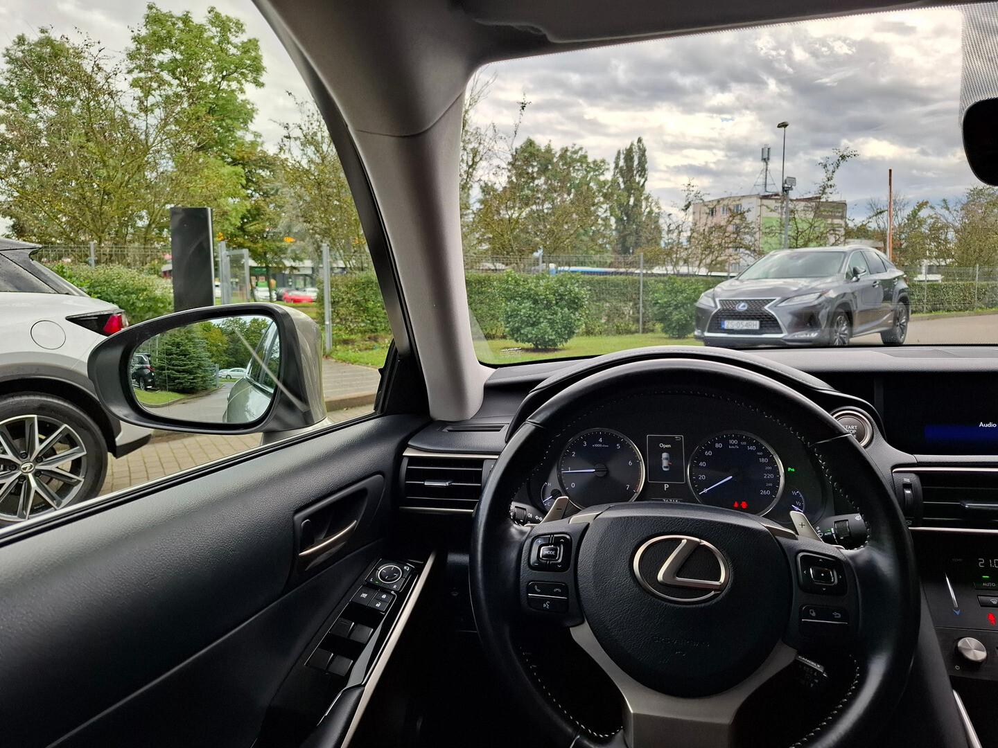 Lexus IS