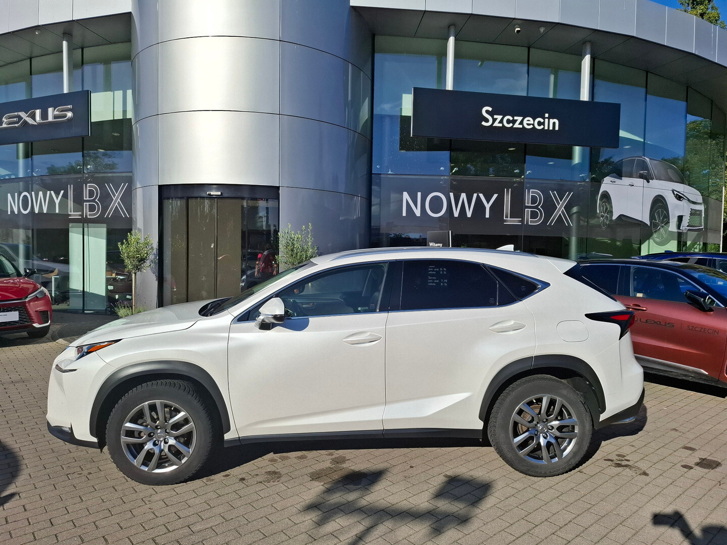 Lexus NX