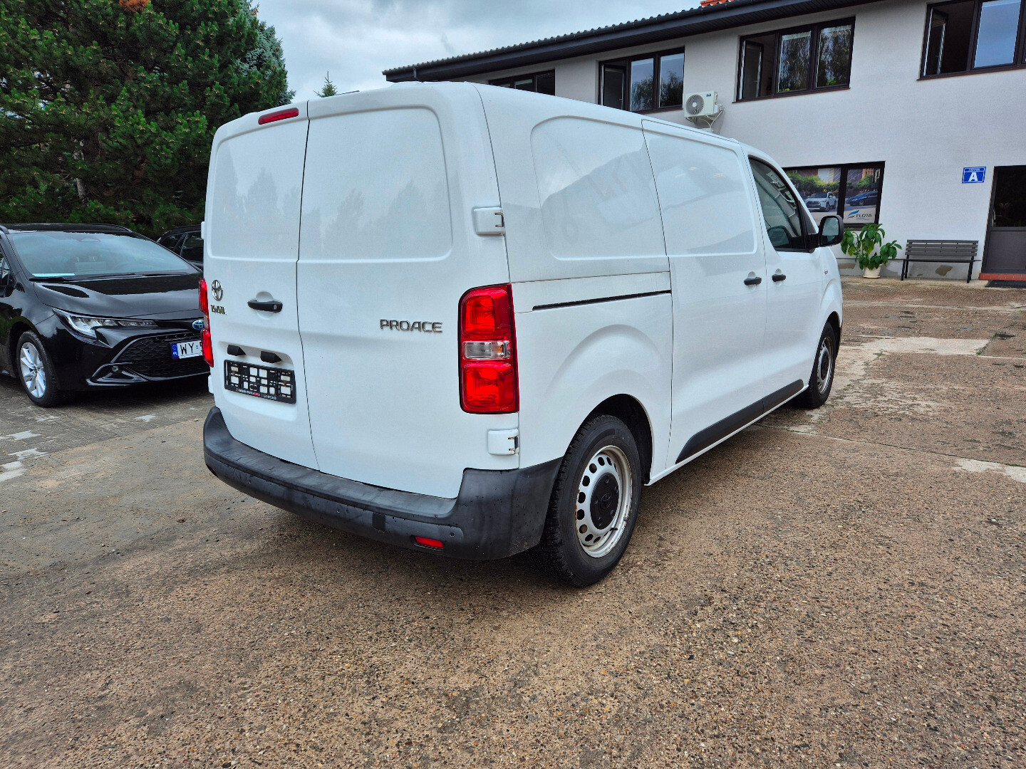 Toyota PROACE