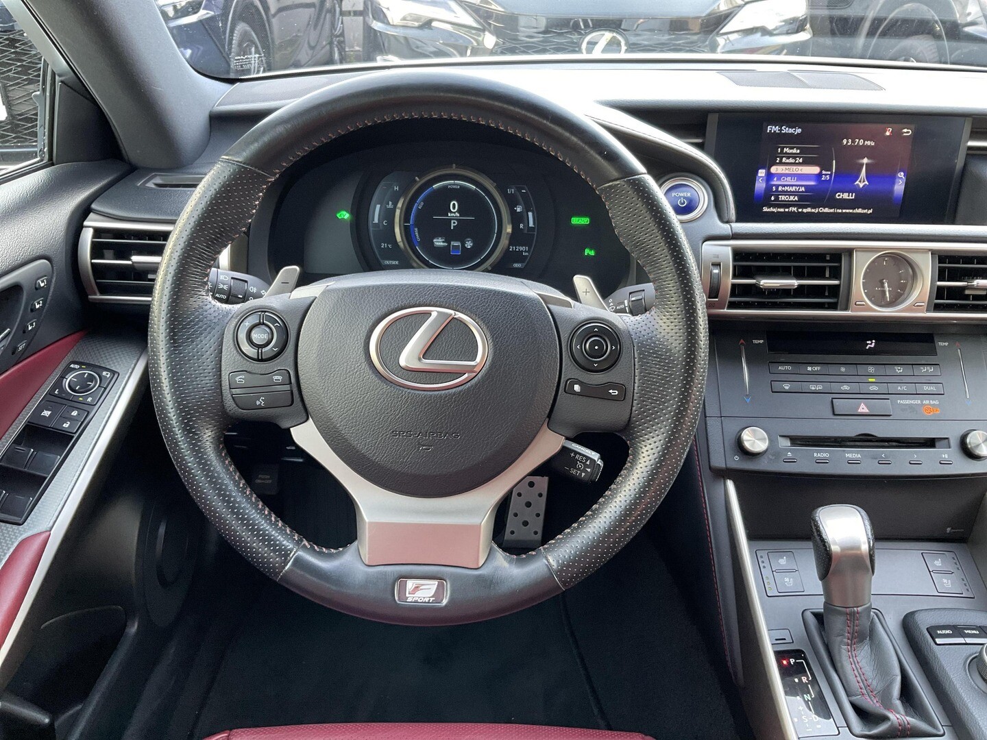 Lexus IS