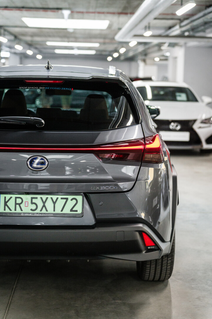 Lexus UX