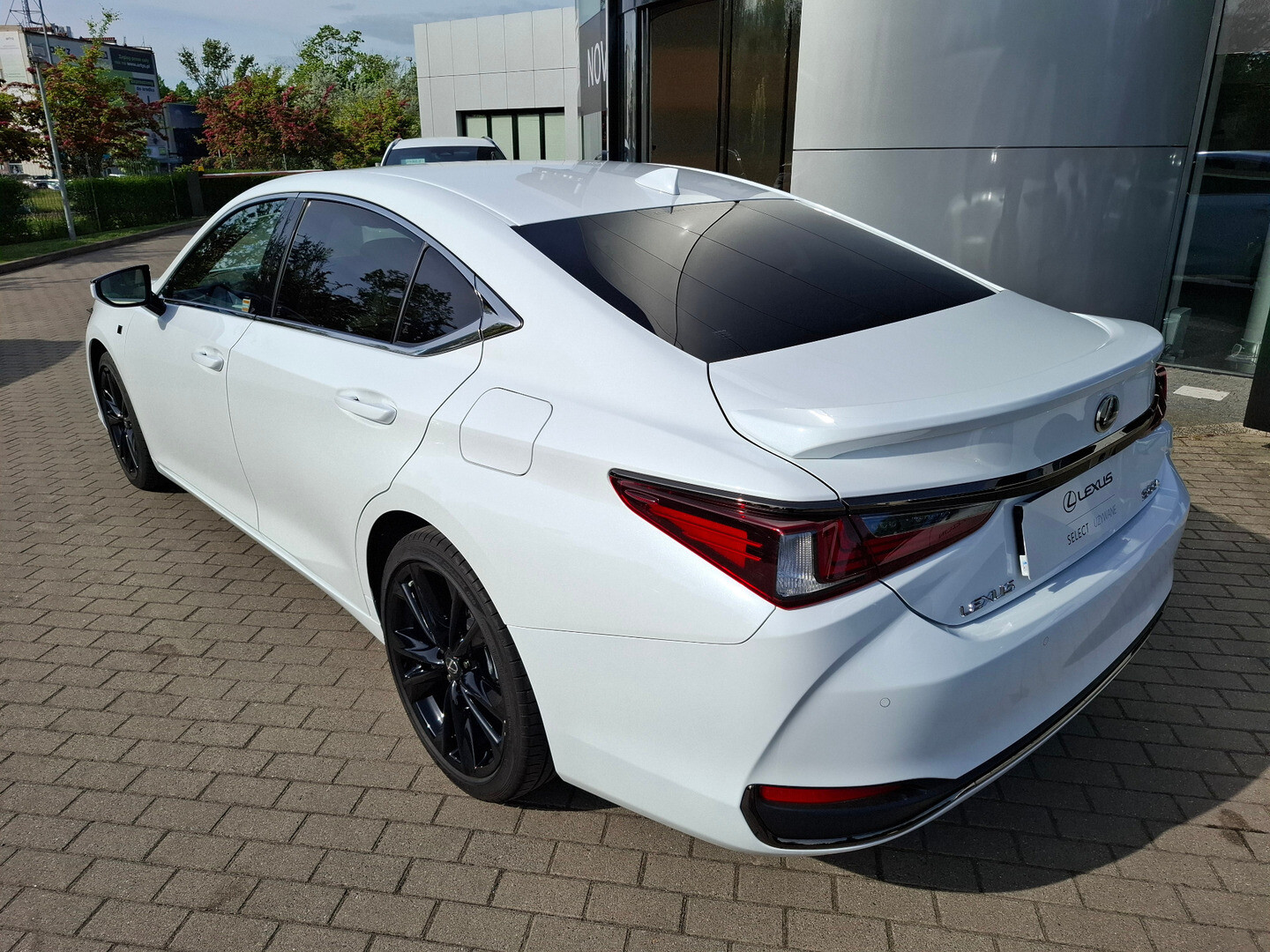 Lexus ES