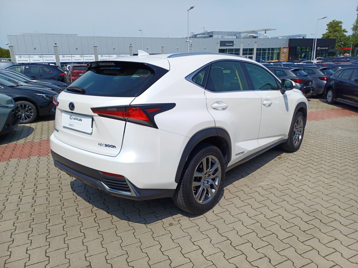 Lexus NX
