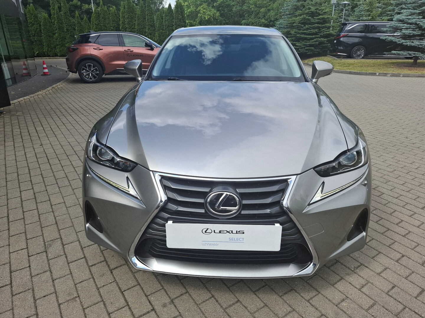 Lexus IS