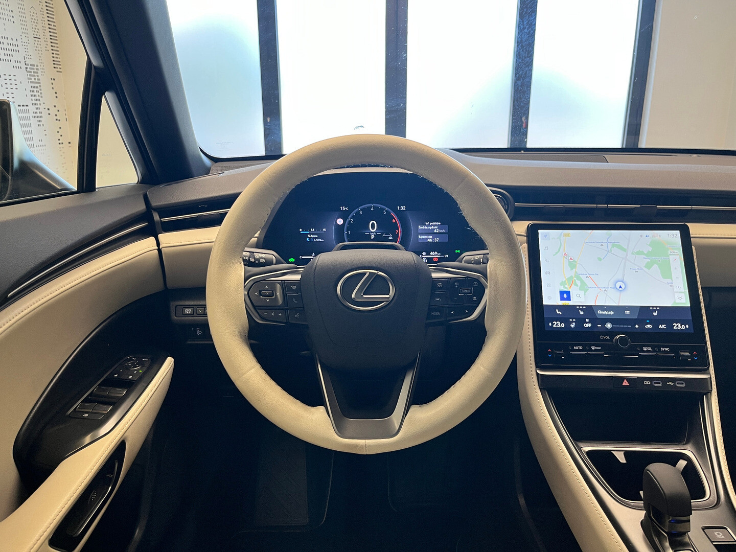 Lexus LBX