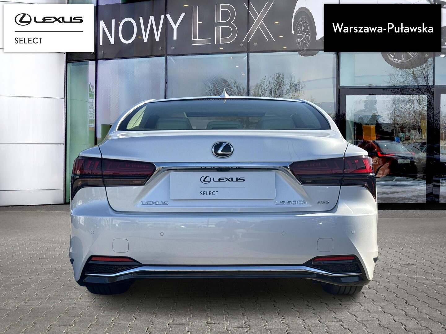 Lexus LS