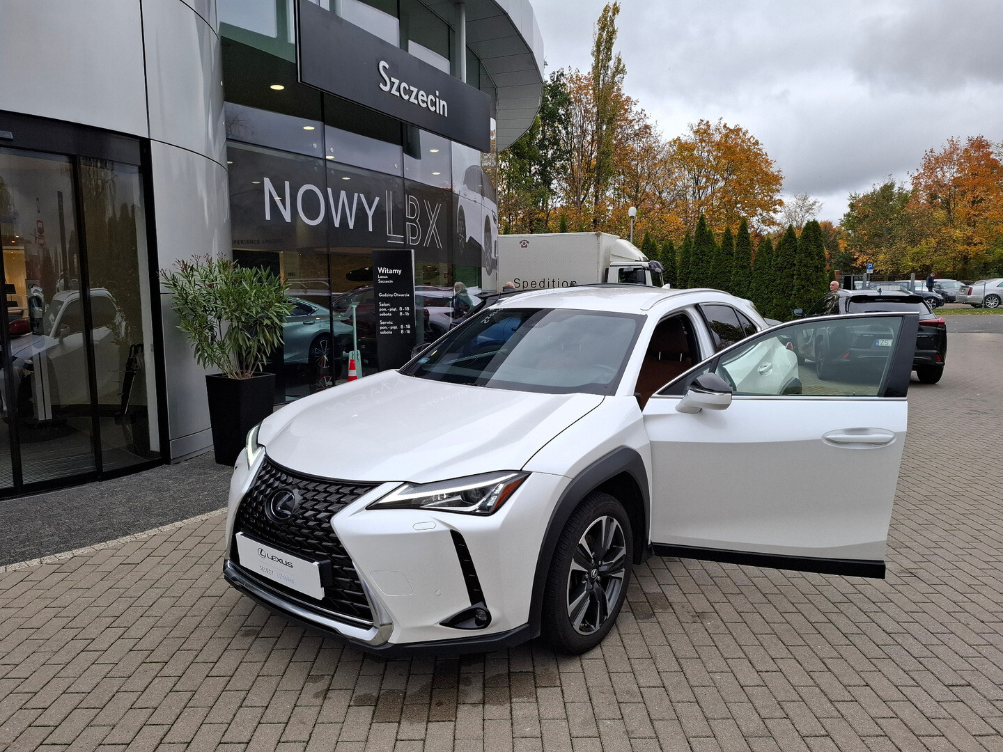 Lexus UX