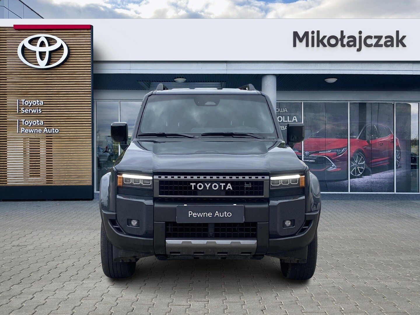 Toyota Land Cruiser