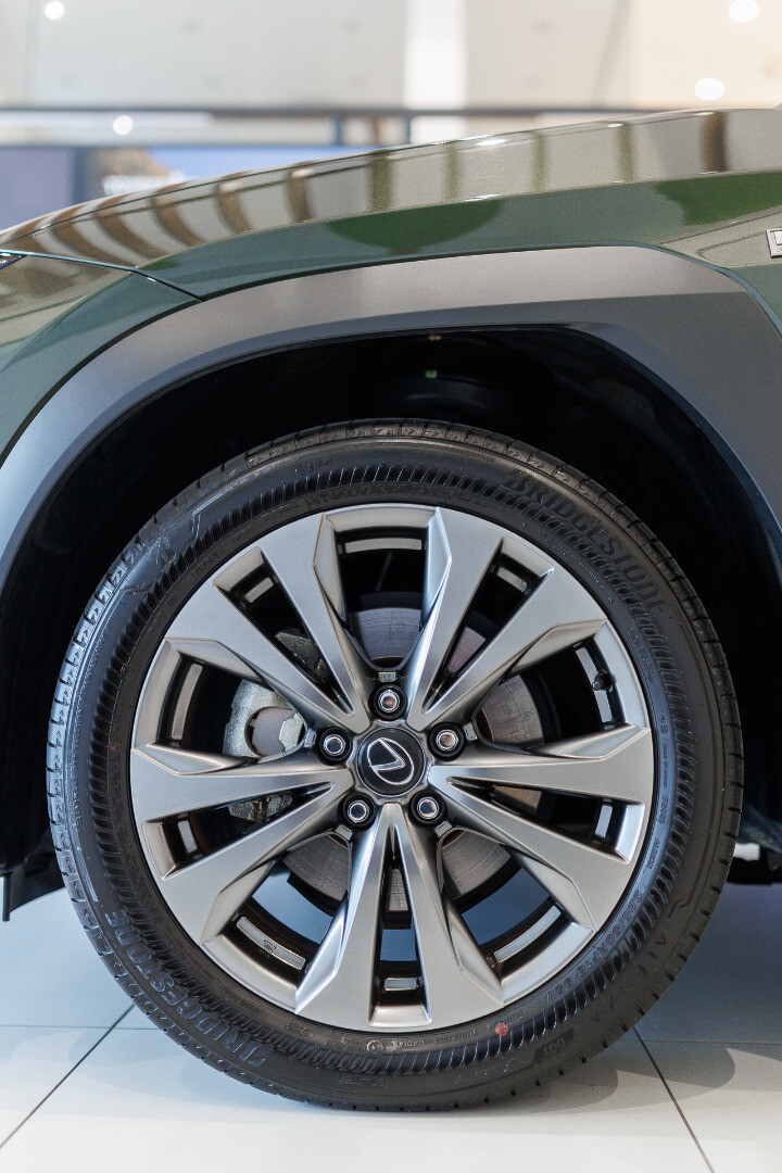 Lexus UX