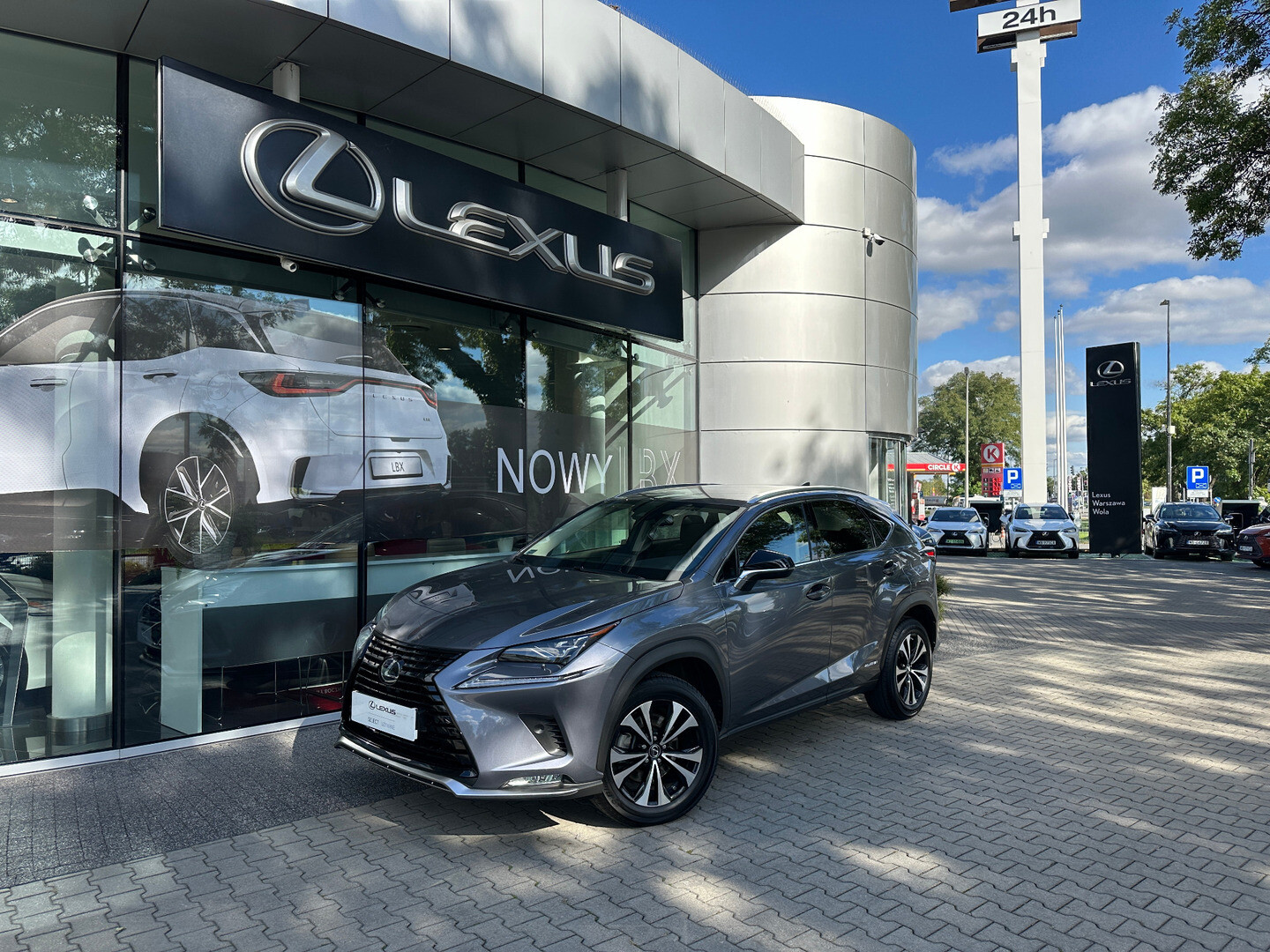 Lexus NX