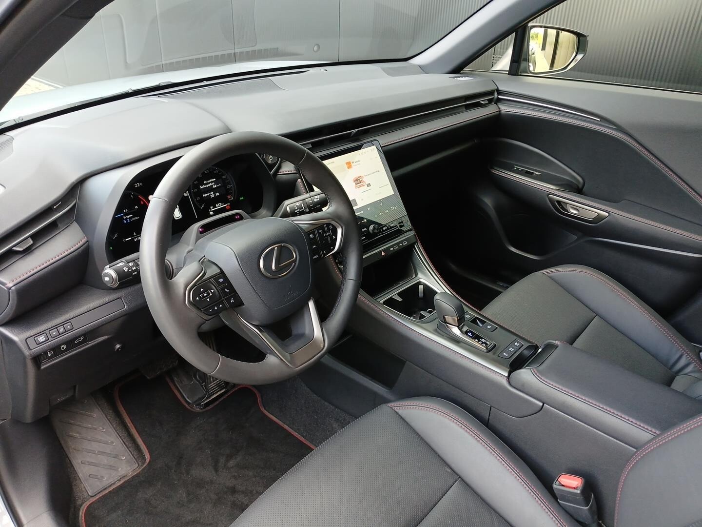 Lexus LBX