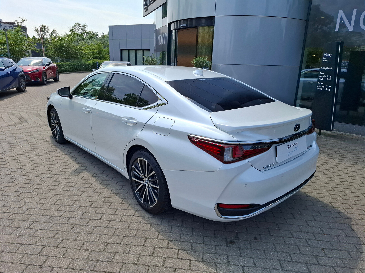 Lexus ES