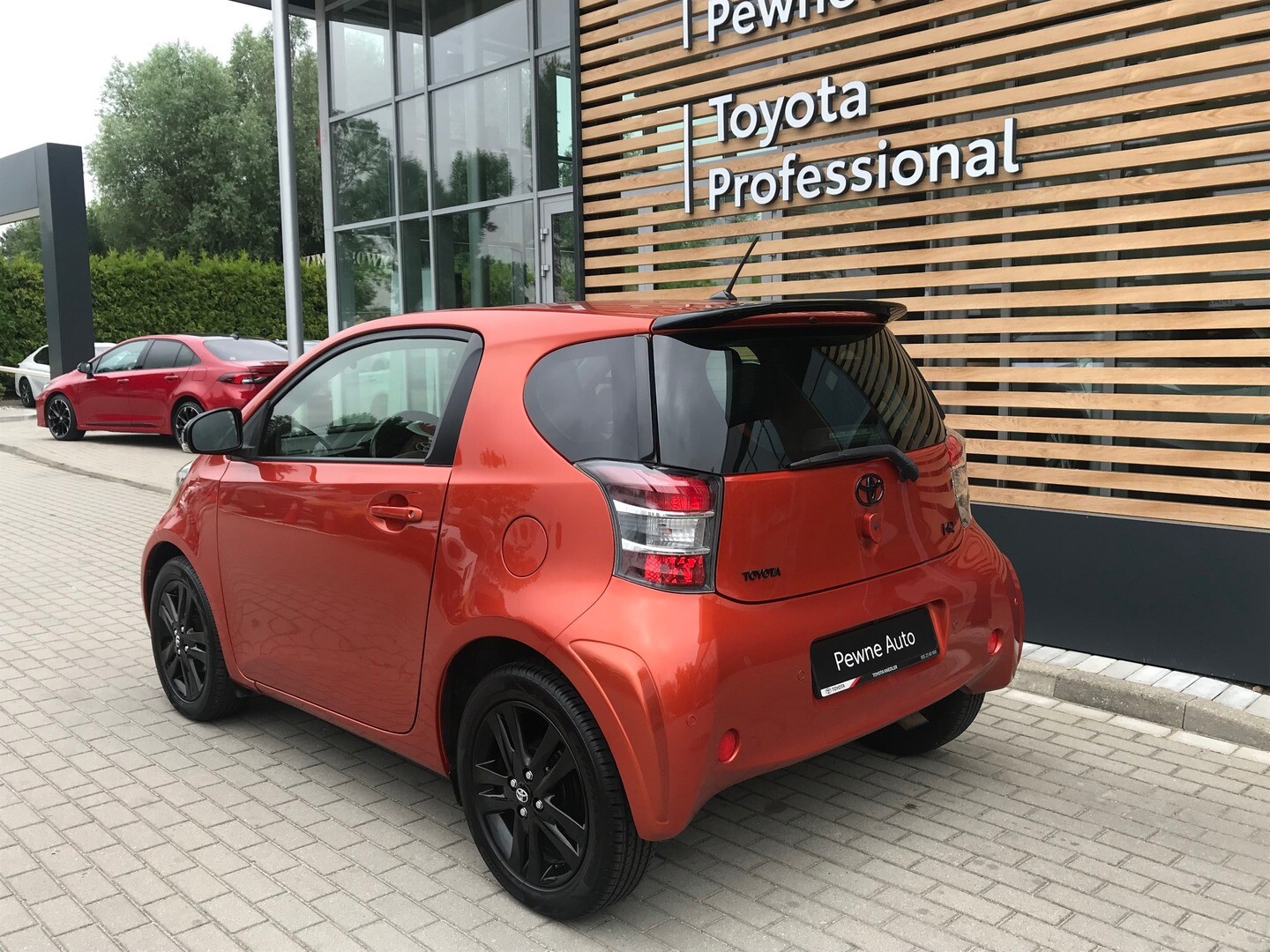 Toyota iQ