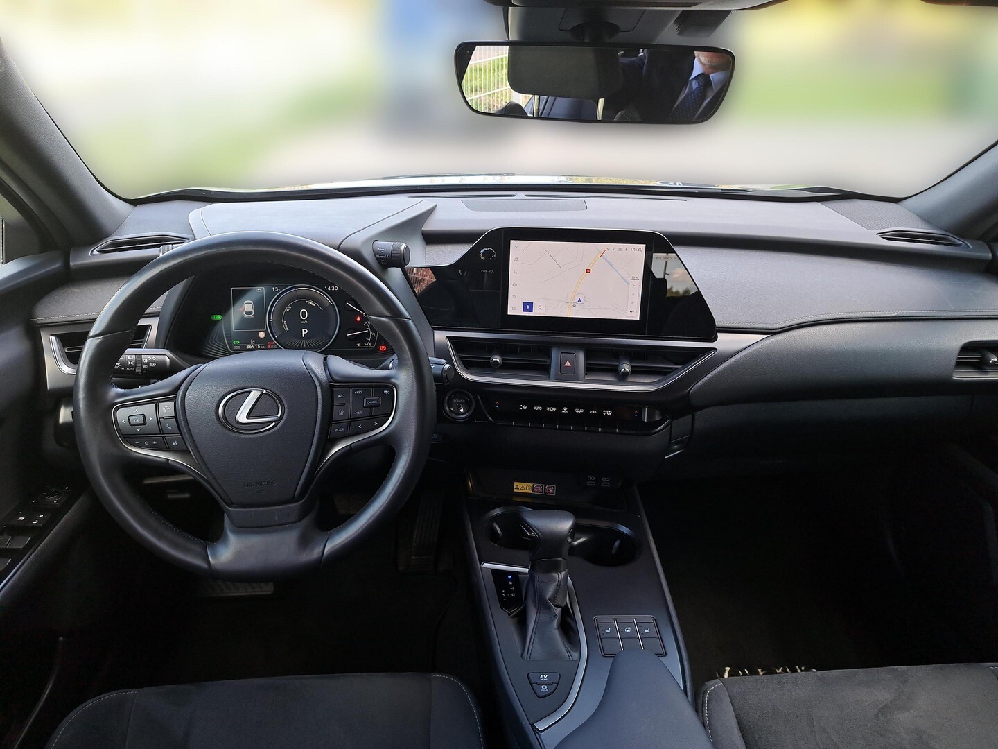 Lexus UX